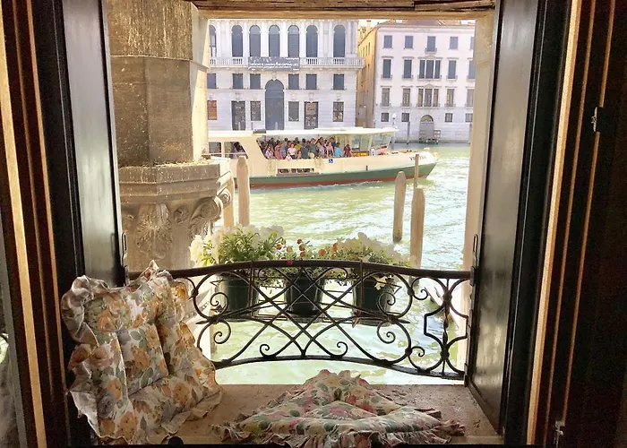 La Felice Canal Grande *